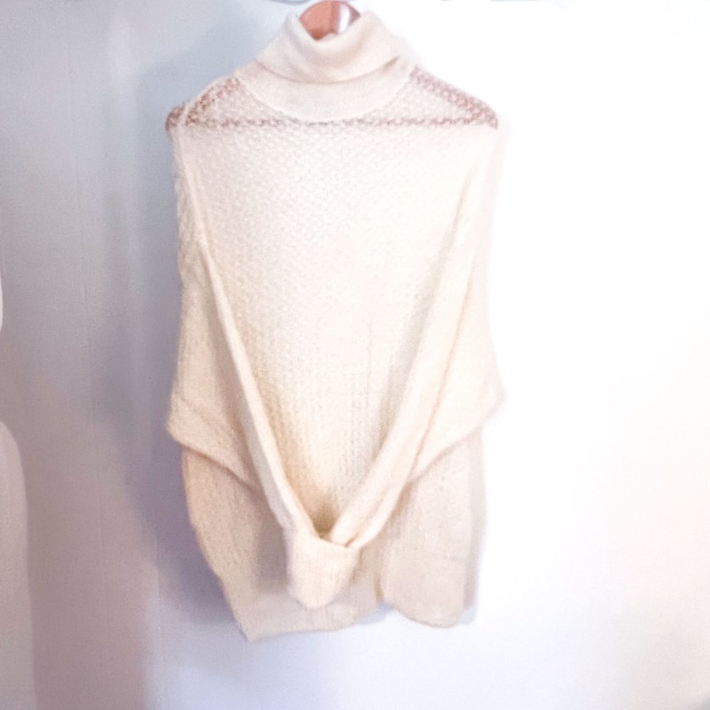 Zara Pointelle Knit Oversized Sweater Limited Edition Ecru Size Small - Picture 3 of 10